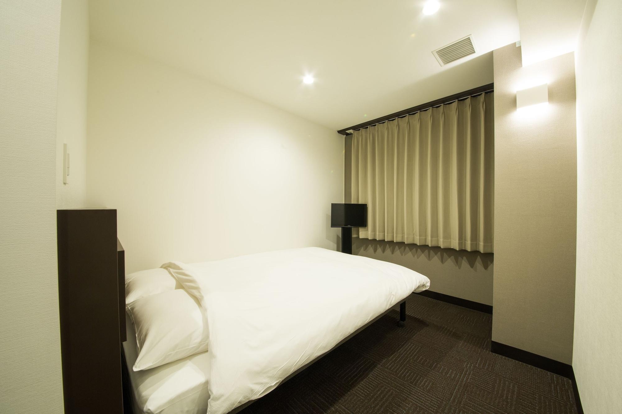 Emblem Hostel Nishiarai Tokyo Ngoại thất bức ảnh