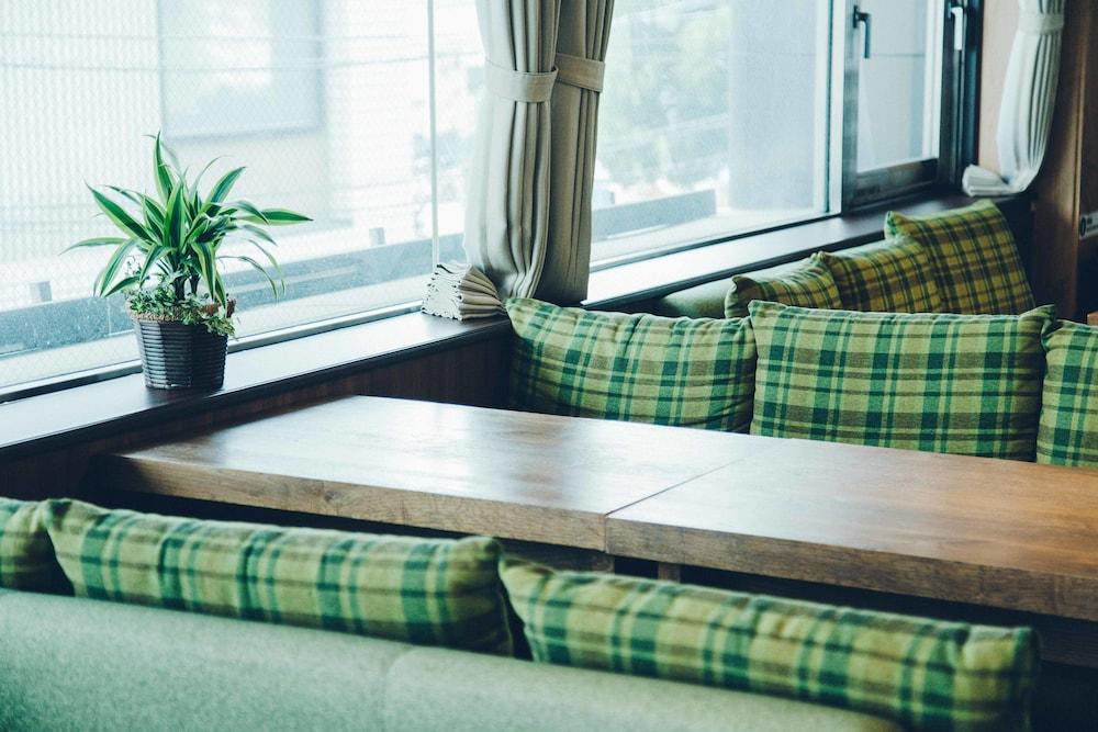 Emblem Hostel Nishiarai Tokyo Ngoại thất bức ảnh