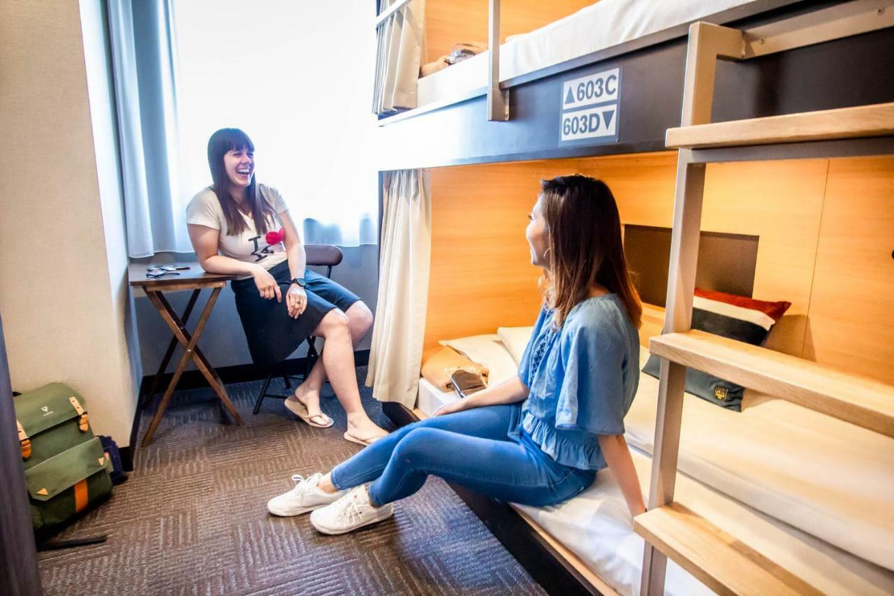 Emblem Hostel Nishiarai Tokyo Phòng bức ảnh